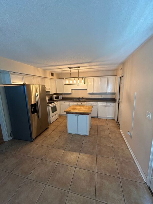 Foto del edificio - 189 Stonecliff Cir