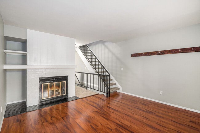 Building Photo - 17698 E Loyola Dr