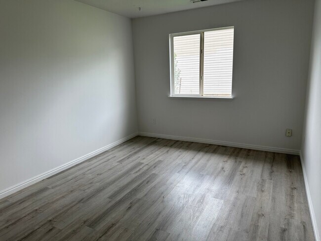 Foto del edificio - 3127 W 525 N