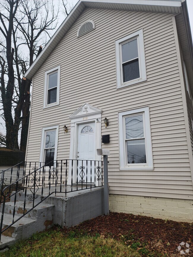 Houses For Rent in Ravenna, OH 3 Homes