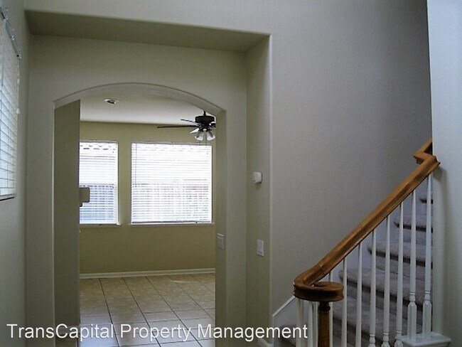 Foto del edificio - 3 br, 2.5 bath House - 3956 Prosser Street
