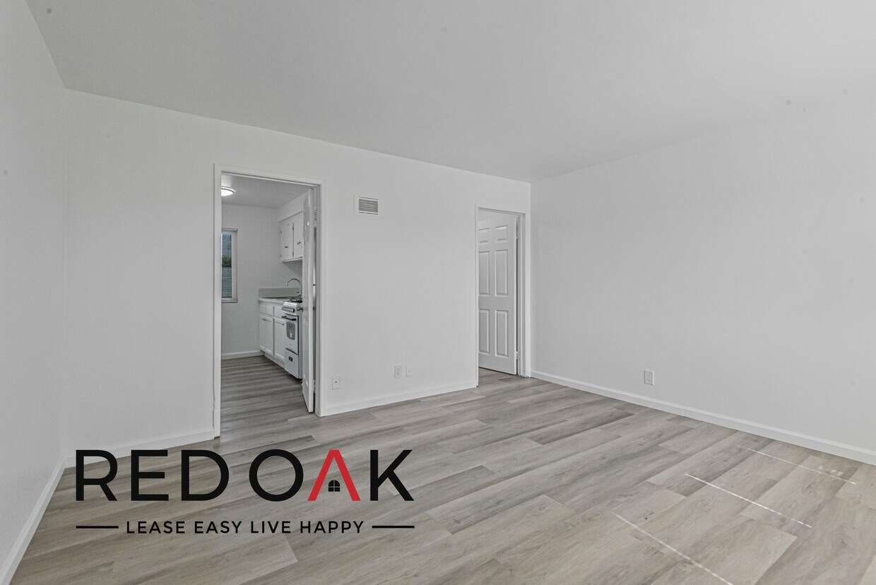 Foto principal - 13311 Maclay St