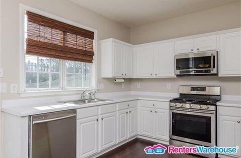 Foto del edificio - 591 Wendlebury Ct