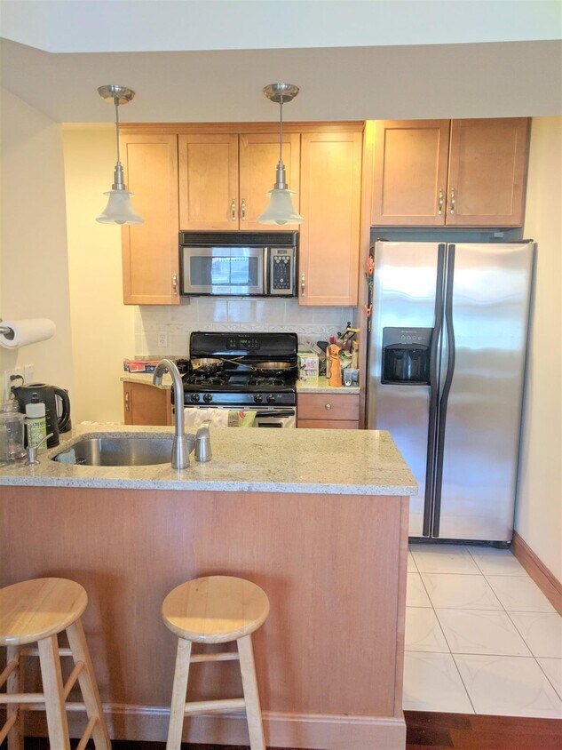 Foto principal - 210 Prospect St