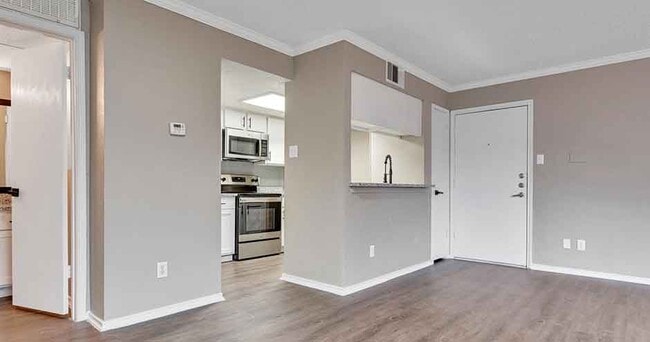 Building Photo - Westmount at River Park Apartments