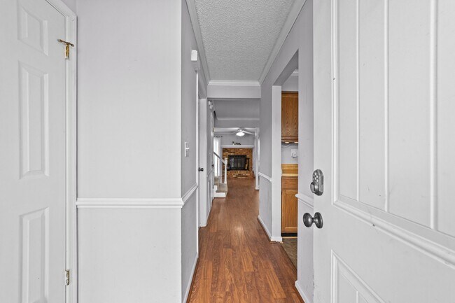 Foto del edificio - 802 Nottaway Dr