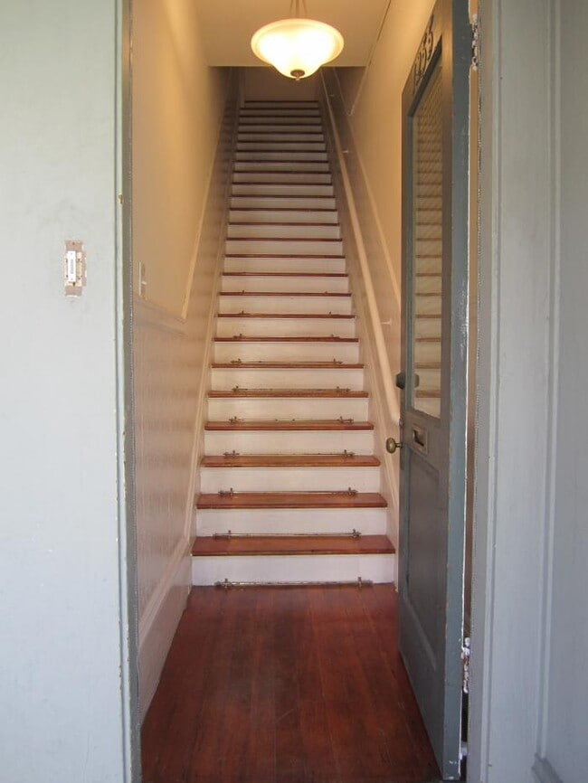 Building Photo - 4 bedroom in San Francisco CA 94109