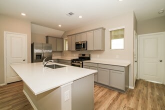 Building Photo - 19077 Sonora Chase Dr