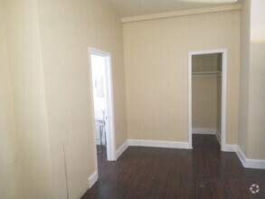 Building Photo - 42 N Eighth St