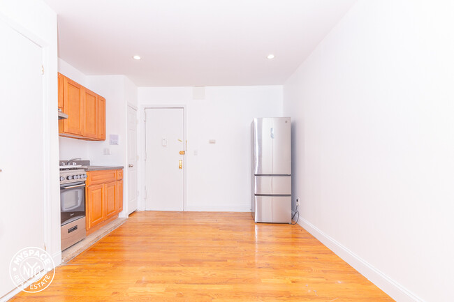 Building Photo - 57 Herkimer St