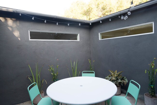 Foto del edificio - 2228 Echo Park Ave