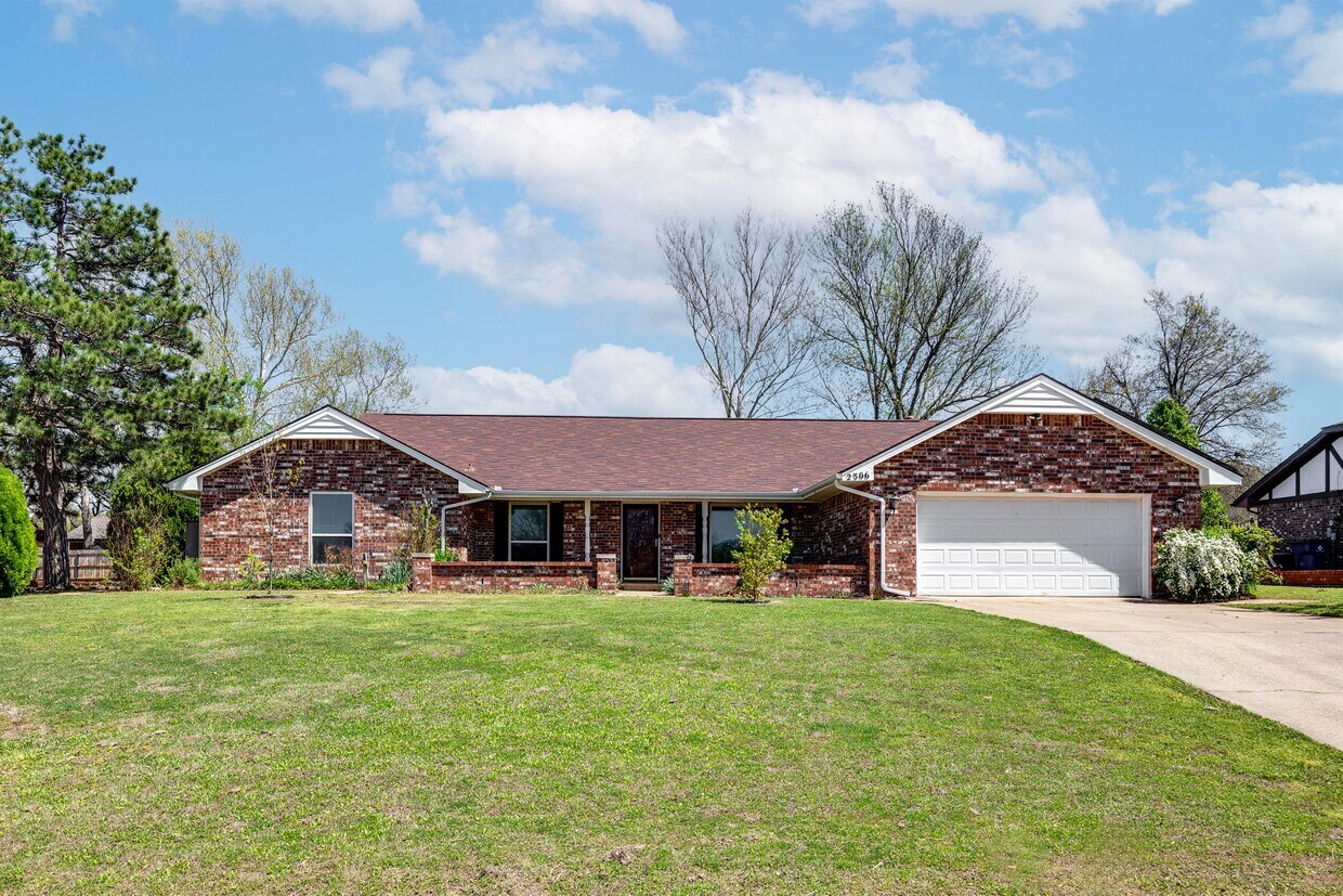 2306 Northridge Dr, Duncan, OK 73533 House Rental in Duncan, OK