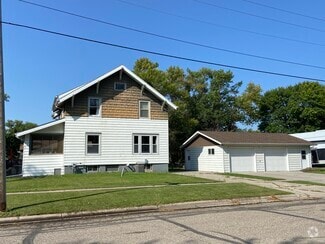Building Photo - 404 W Caledonia Ave
