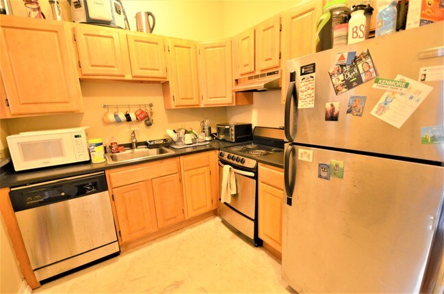 Foto del edificio - 587 Beacon St