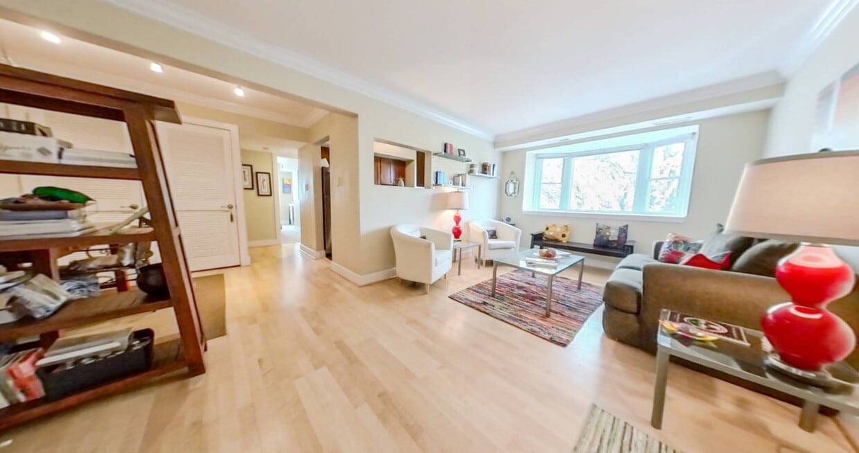 Photo - 2841 Gainesville St SE (Washington, DC)