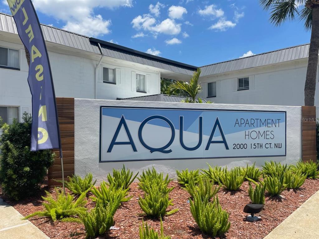 Foto principal - 2000 15th Ct NW