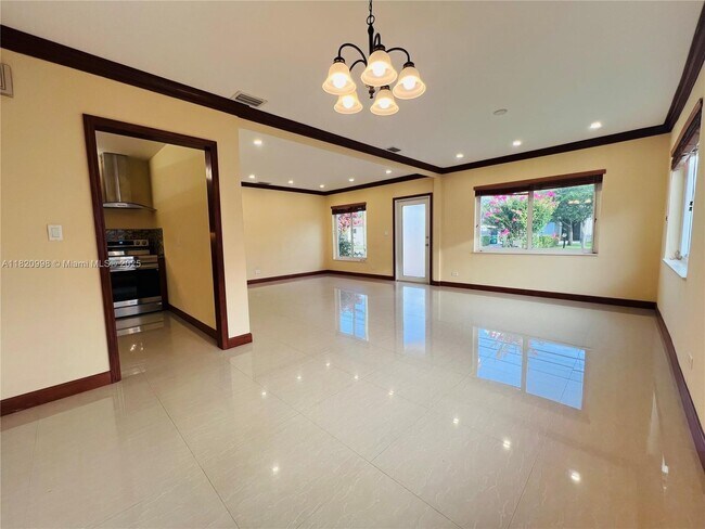 Foto del edificio - 6225 SW 26th St
