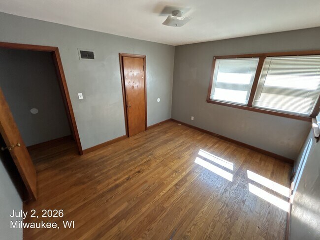 Foto del edificio - 4468 N 65th St