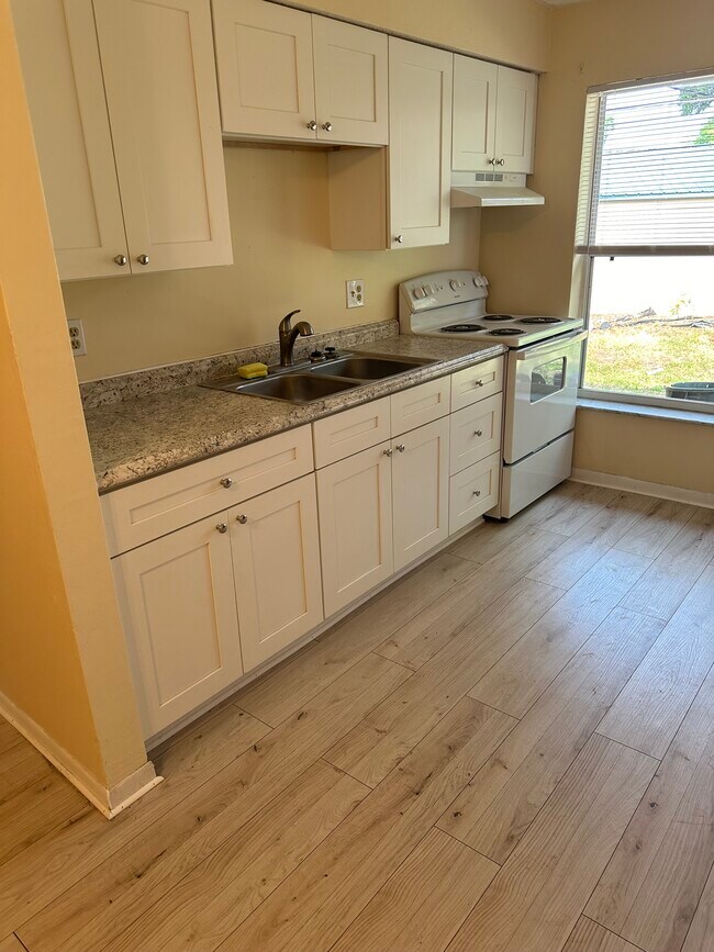 Building Photo - 1473 Fresh Dr