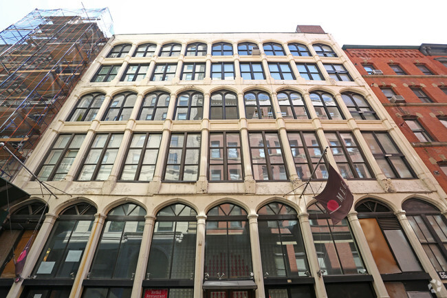 Building Photo - 62-66 Thomas St