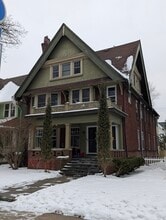 Building Photo - 2723 N Downer Ave