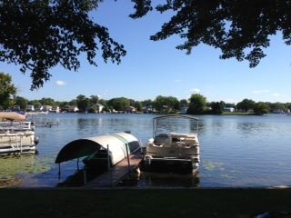 Foto del edificio - 711 S Lakeside Dr