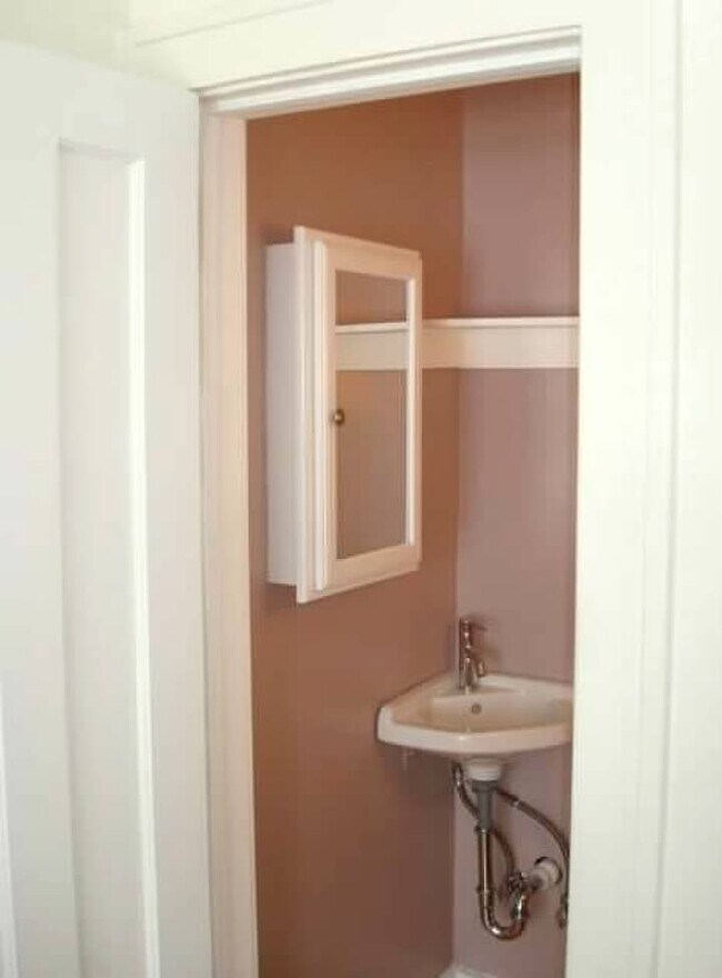 Foto del edificio - 3175 Oakshire Ave