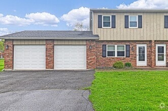 Building Photo - 9395 Pine Grove Ln