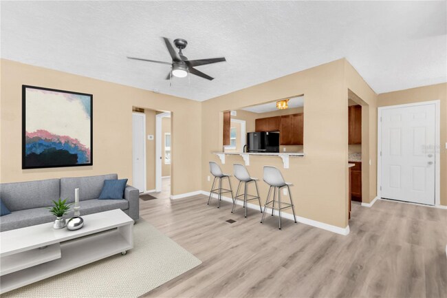 Foto del edificio - 2512 3rd Ave E