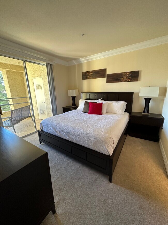 King Suite with tv, balcony - 230 E Flamingo Rd