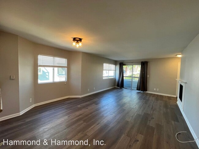 Building Photo - 3 br, 2 bath House - 26901 Rainbow Glen Dr...