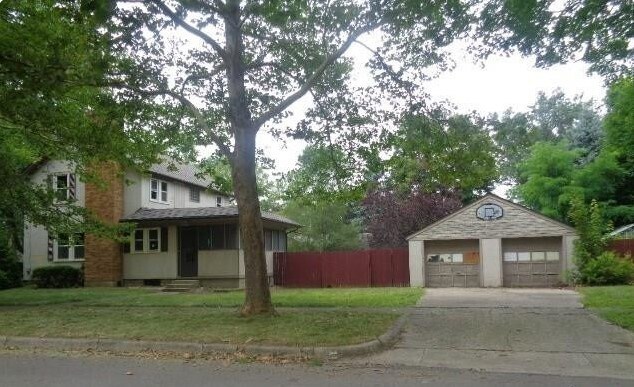 Primary Photo - 502 N Mingo St