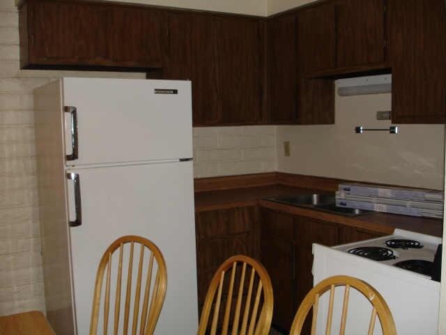 Building Photo - 4215 N Granada Dr