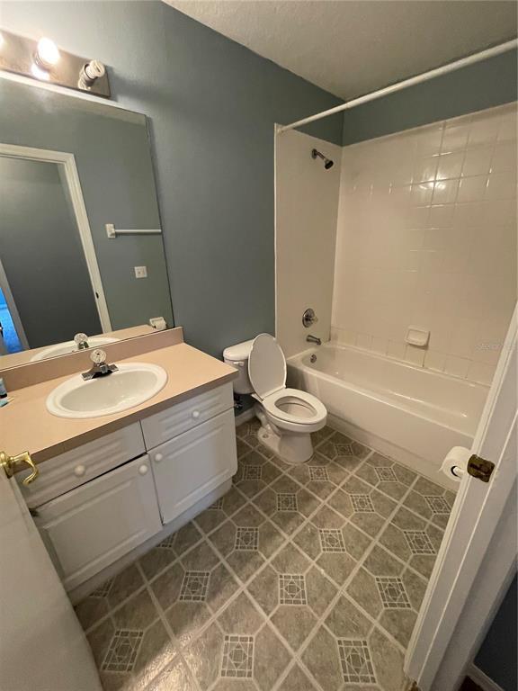 Building Photo - 241 Caribbean Dr