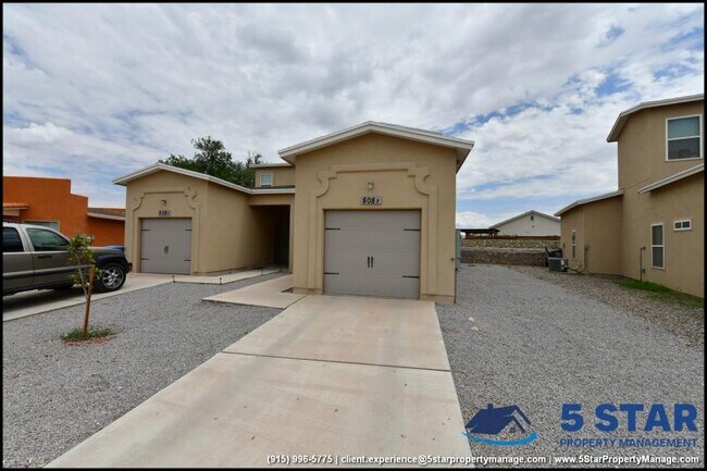 Building Photo - 3 bedroom in Socorro TX 79927