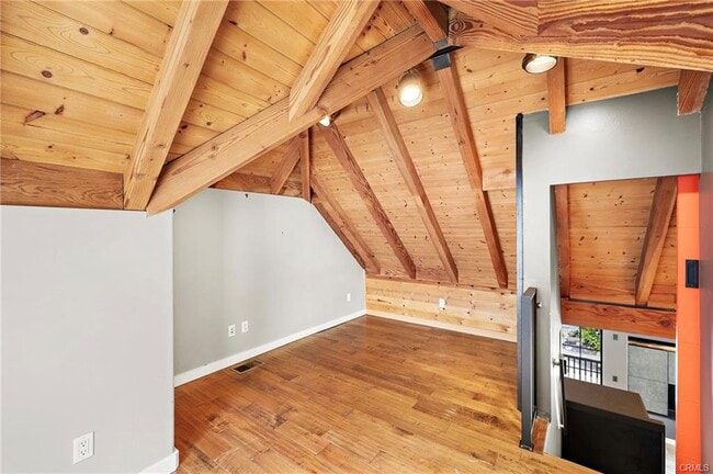 Foto del edificio - 537 Canyon Acres Dr