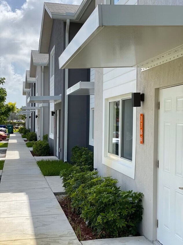 Primary Photo - Miga Townhomes