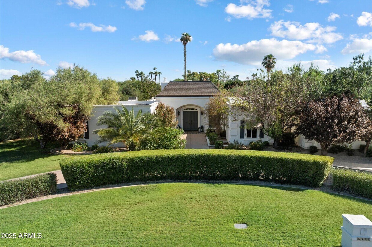 Foto principal - 6533 E Maverick Rd