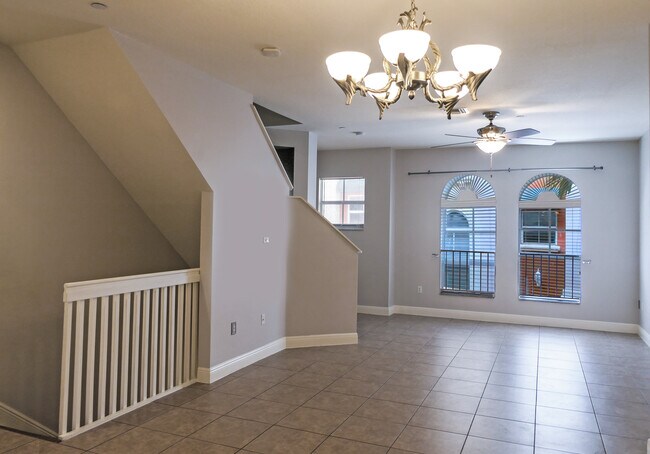 Foto del edificio - 1033 NE 17th Way