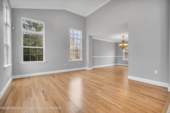 Building Photo - 165 Grande Woodlands Way