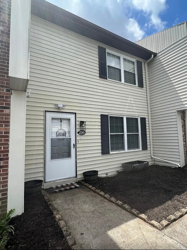 206 Northwinds Dr, Bristol, VA 24201 Townhome Rentals in Bristol VA