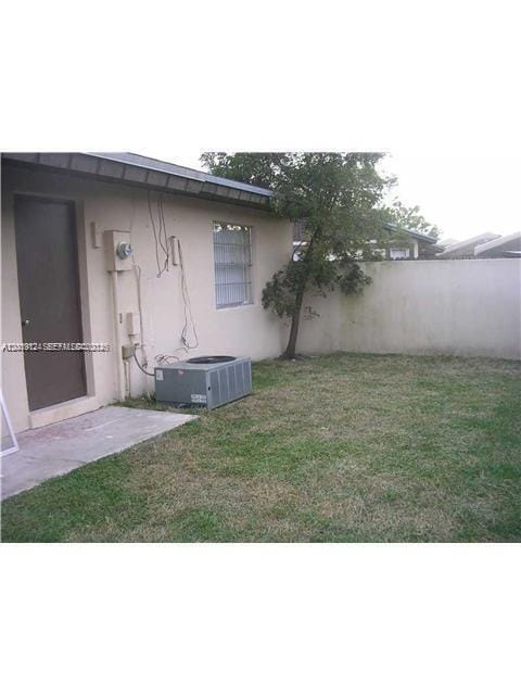 Building Photo - 11240 SW 122nd Pl