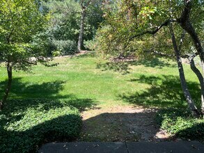 Building Photo - 378 White Oak Ln