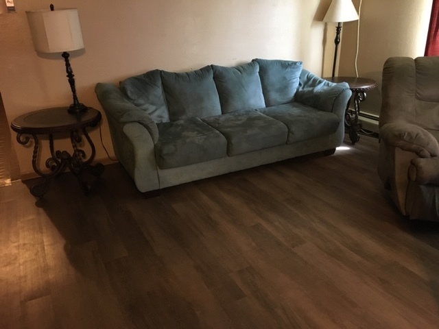 Foto del edificio - 607 E 7th Street