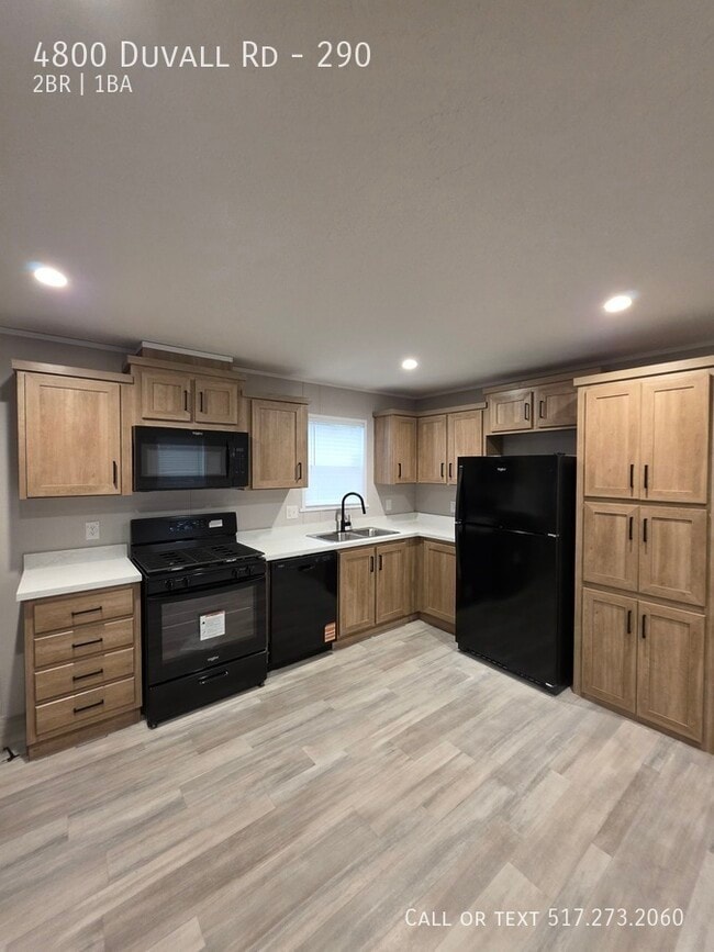 Foto del edificio - 4800 Duvall Rd