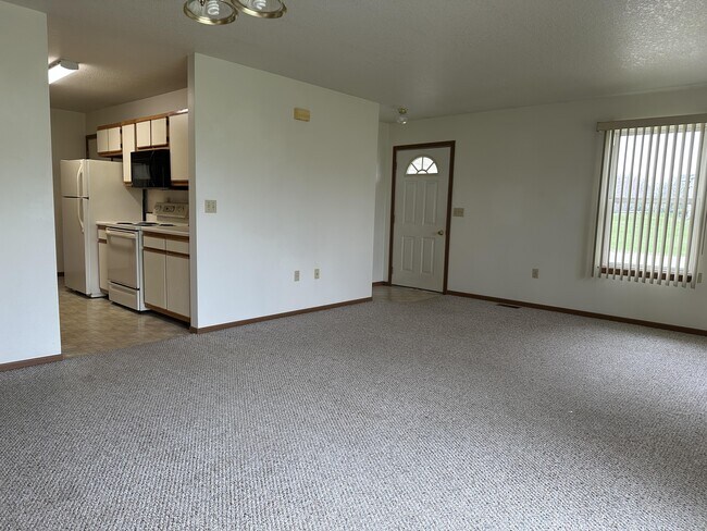 Building Photo - 953 Morey Dr