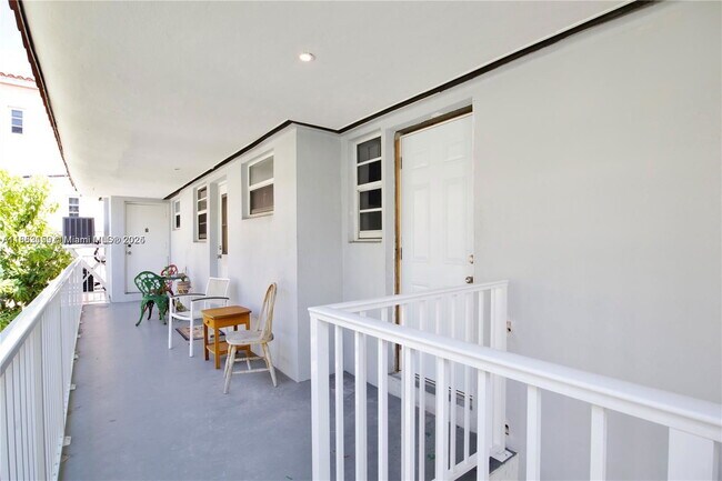 Foto del edificio - 4201 Indian Creek Dr