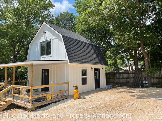 Building Photo - 1 br, 1 bath House - 148 1/2 Centennial Ave