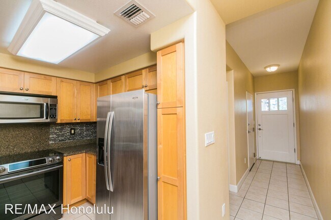 Building Photo - 3 br, 2.5 bath House - 92-1516 Aliinui Dr. #7