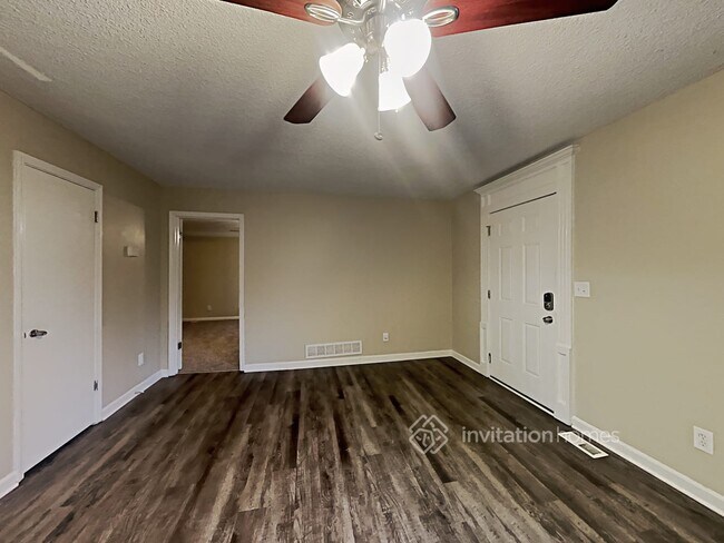 Building Photo - 4403 Treeline Way
